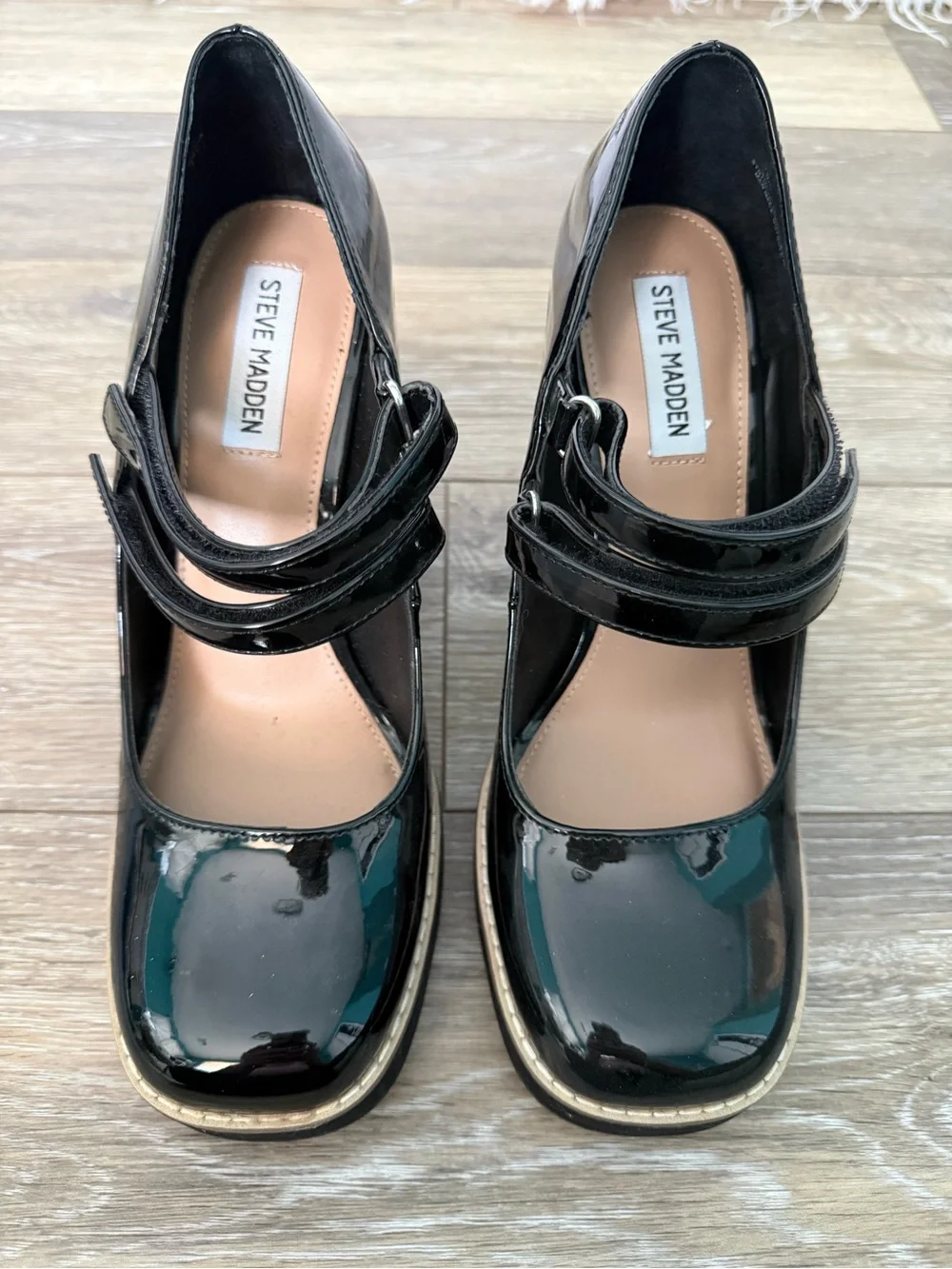 Steve Madden Twice Mary Jane Black Patent Leather Pumps